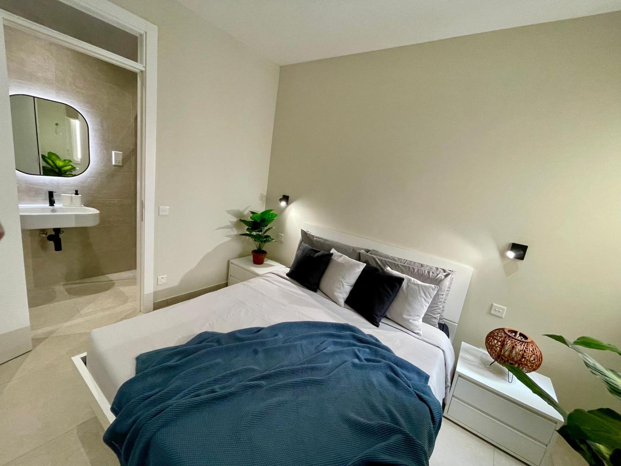 Bugibba Square Seafront Lux Apartments By Holi เซนต์พอลส์เบย์ ภายนอก รูปภาพ