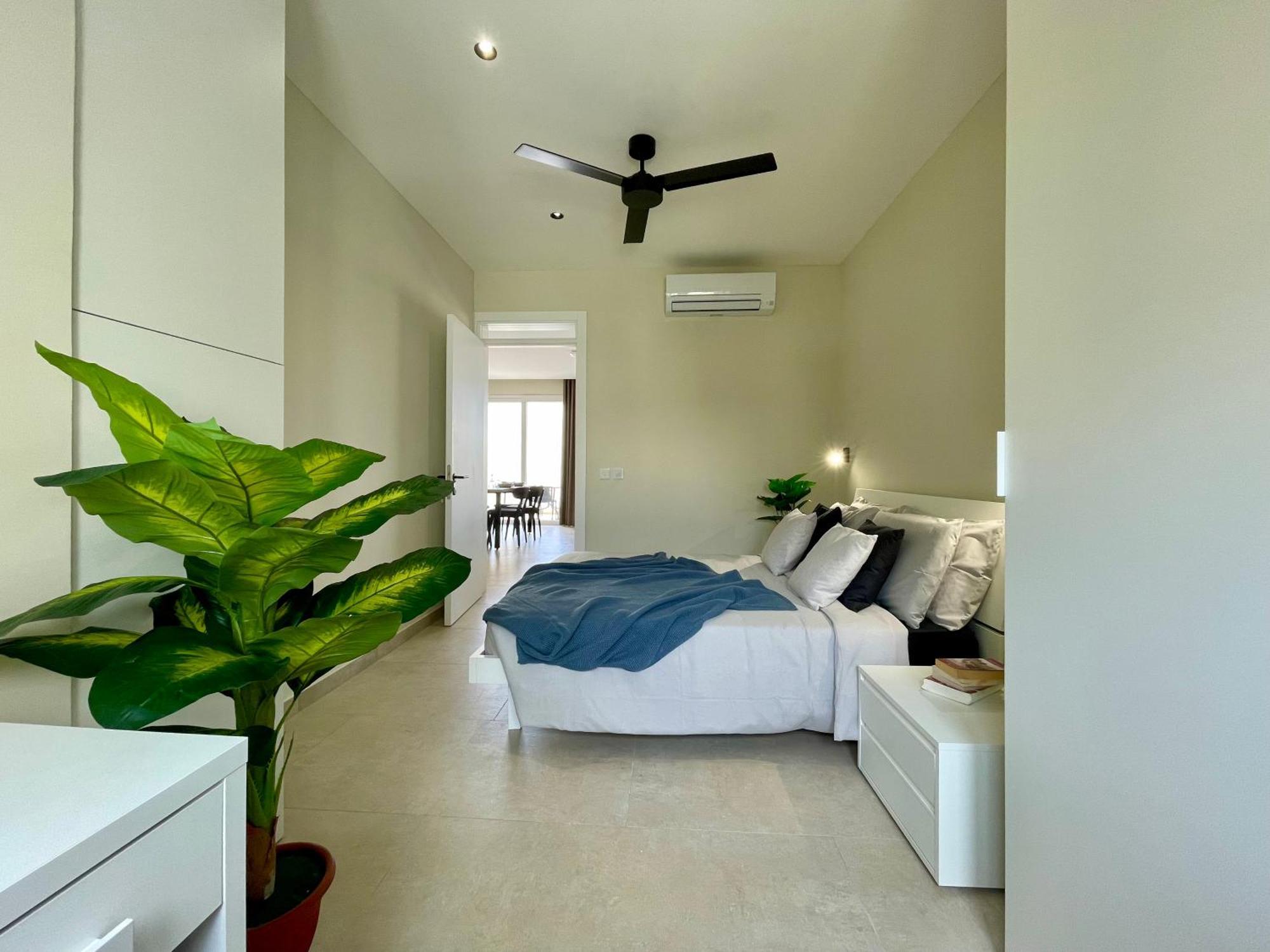 Bugibba Square Seafront Lux Apartments By Holi เซนต์พอลส์เบย์ ภายนอก รูปภาพ