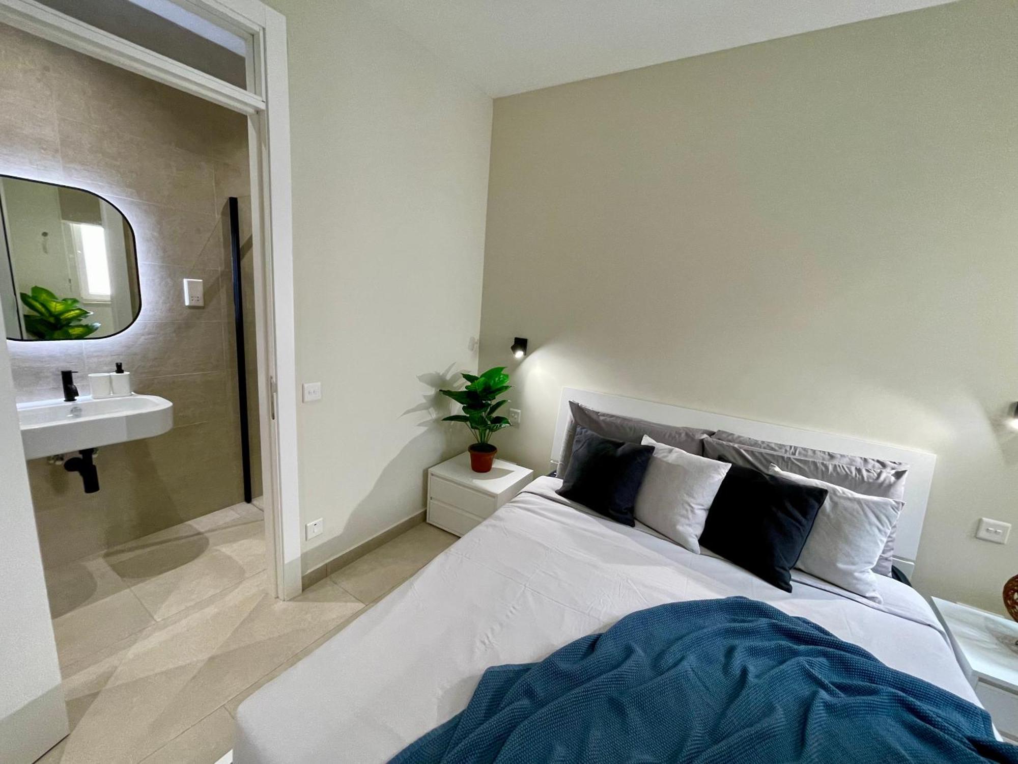 Bugibba Square Seafront Lux Apartments By Holi เซนต์พอลส์เบย์ ภายนอก รูปภาพ