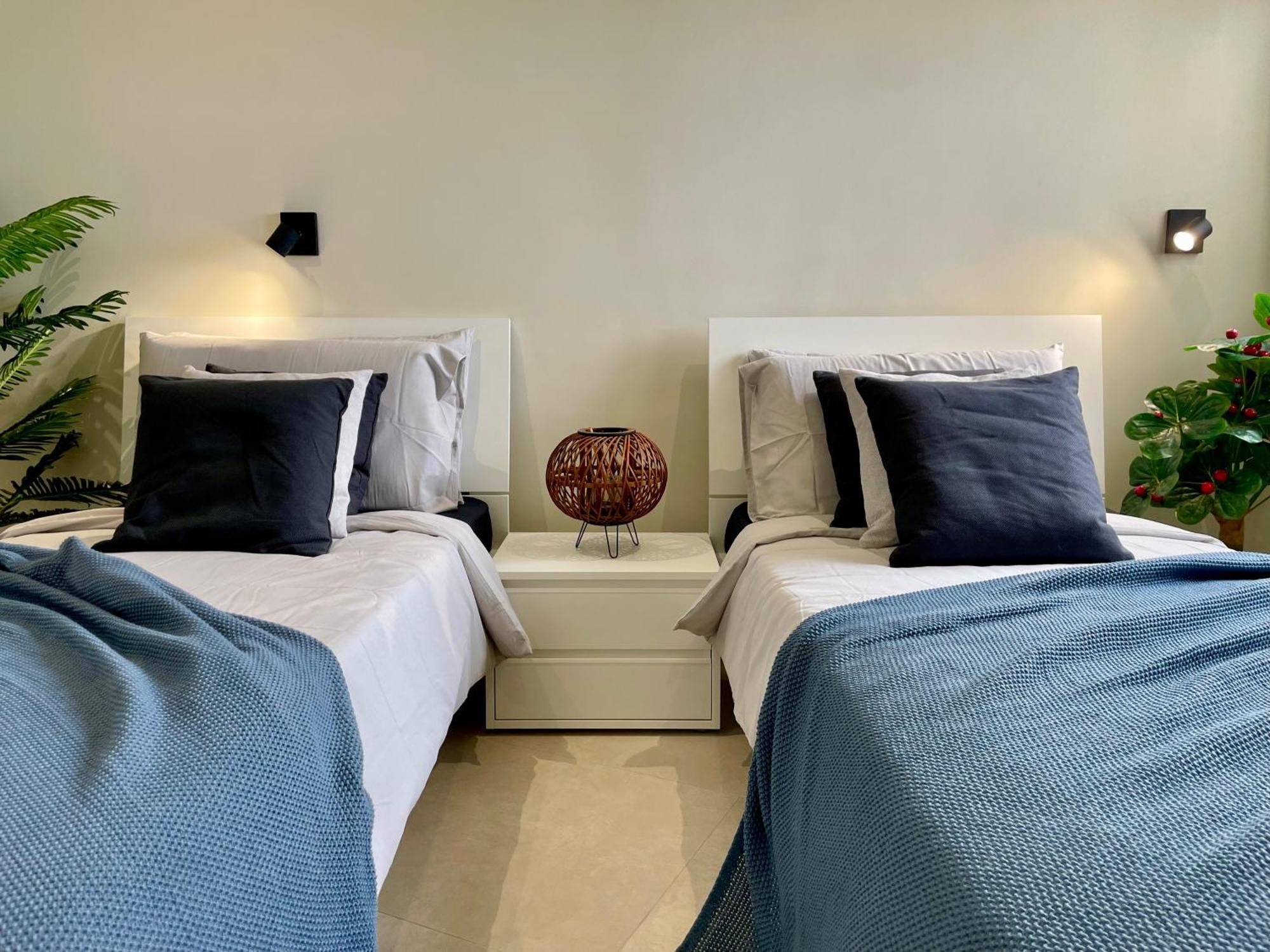 Bugibba Square Seafront Lux Apartments By Holi เซนต์พอลส์เบย์ ภายนอก รูปภาพ