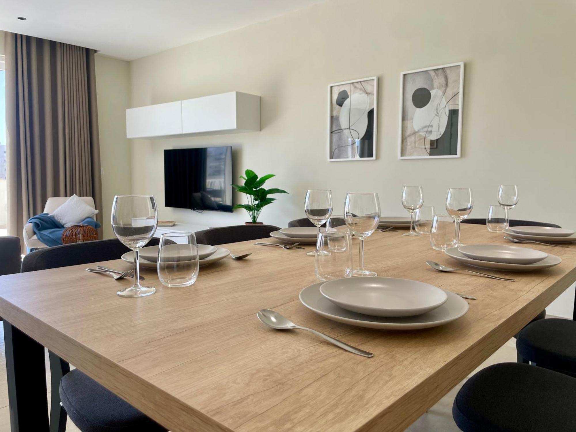 Bugibba Square Seafront Lux Apartments By Holi เซนต์พอลส์เบย์ ภายนอก รูปภาพ